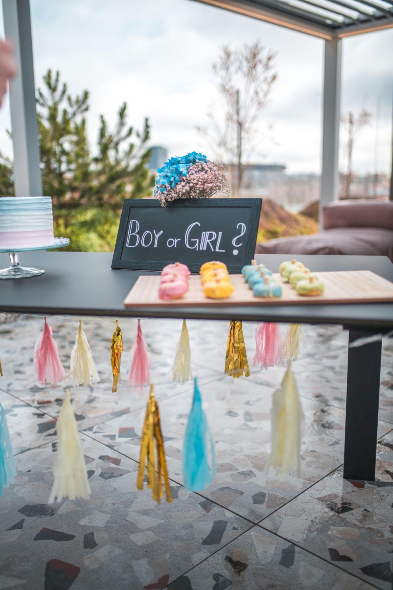 Gender reveal 5